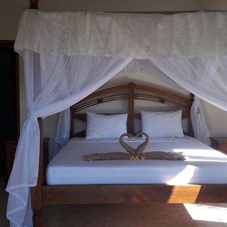 Warung Pantai Bungalows Amed Exteriör bild