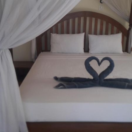 Warung Pantai Bungalows Amed Exteriör bild