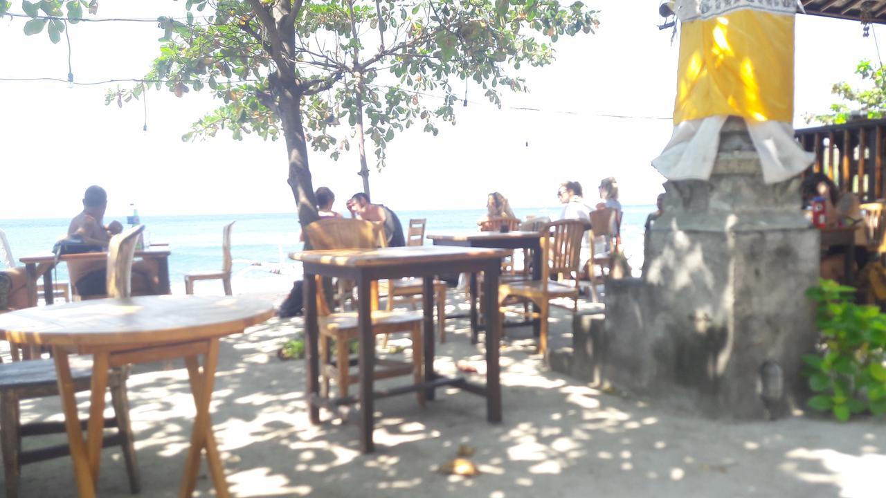 Warung Pantai Bungalows Amed Exteriör bild