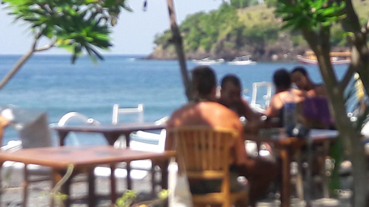 Warung Pantai Bungalows Amed Exteriör bild