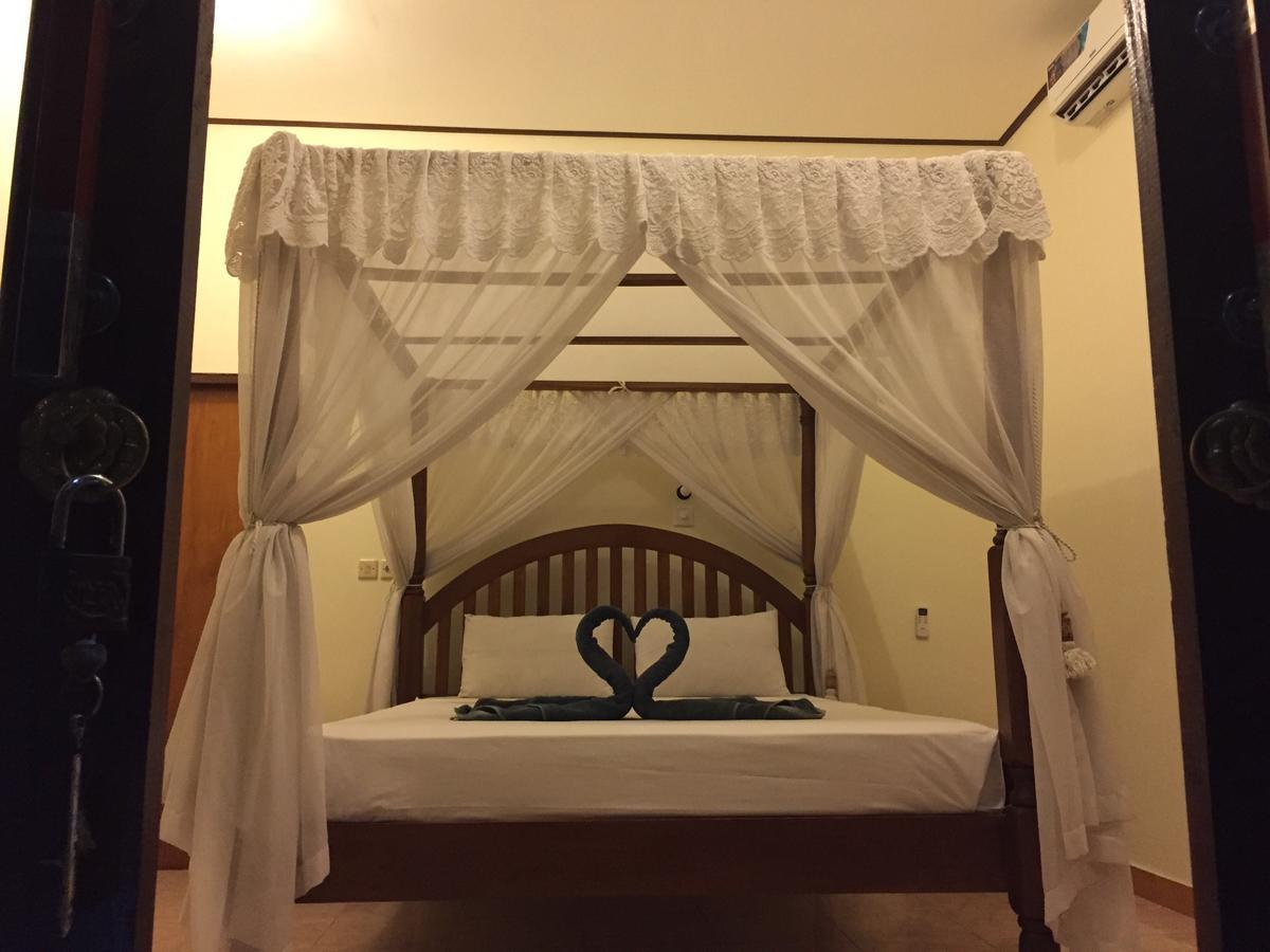 Warung Pantai Bungalows Amed Exteriör bild